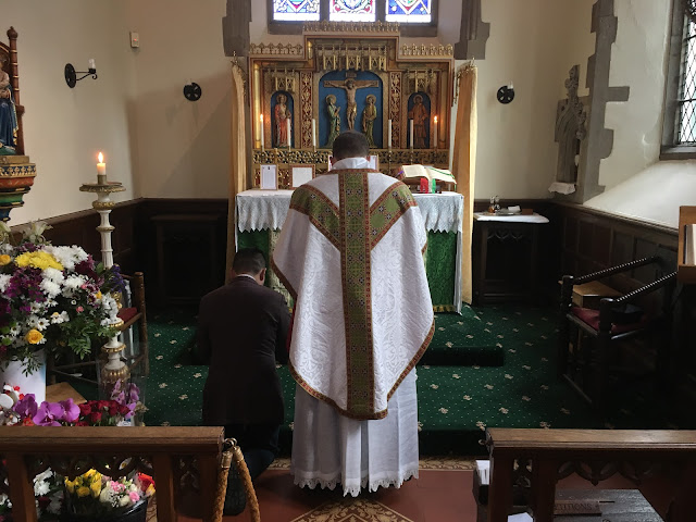 沃辛罕姆圣母圣地（Our Lady of Walsingham Shrine）